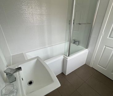 Room in a Shared House, Bangor Street, M15 - Photo 1