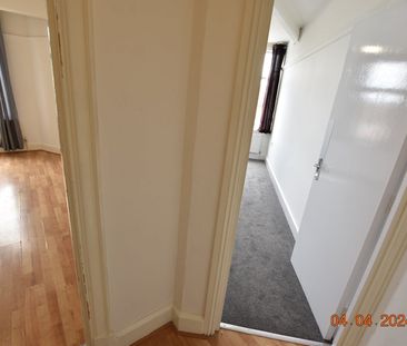 1 Bed Flat, Crawley Green Road, LU2 - Photo 6