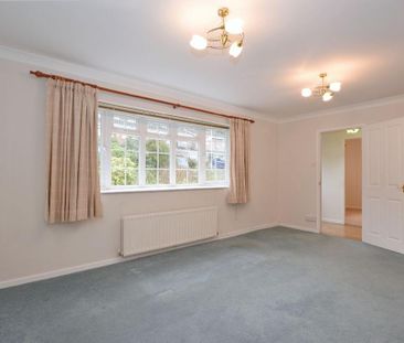 2 bedroom bungalow to rent - Photo 1
