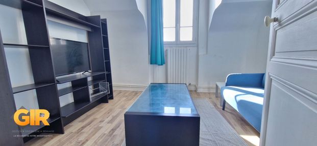 Location Appartement 1 pièce 65m² RENNES 35000 - Photo 1