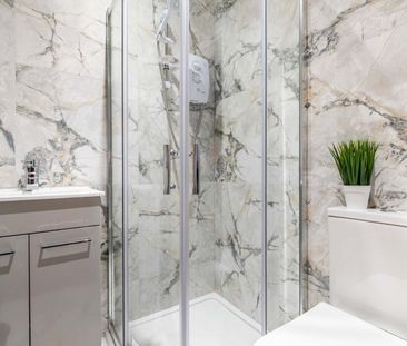 Room in a Shared House, Broomfield Terrace, LS6 - Photo 3