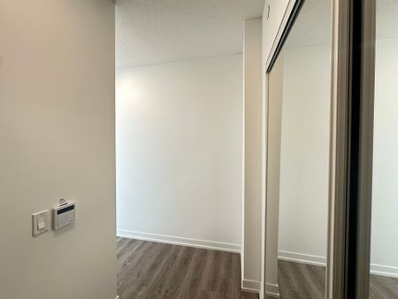For Lease - 8 Interchange Way Unit# 2509, Vaughan, Ontario - Photo 3