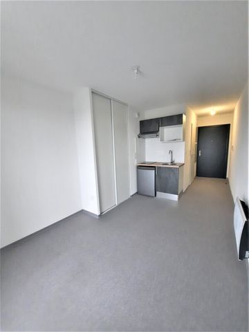 Location Appartement 1 pièce 18m² NIMES 30000 - Photo 5