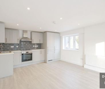 High Street, Ongar, Essex - Photo 6