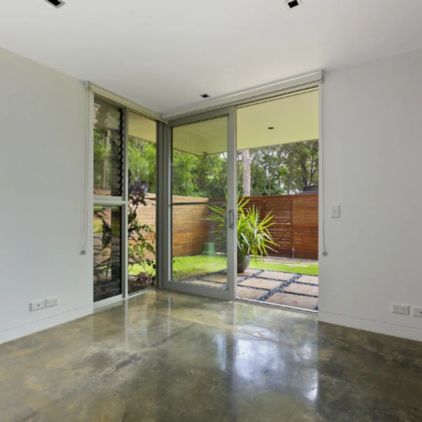 Two Bedroom Duplex - Photo 1