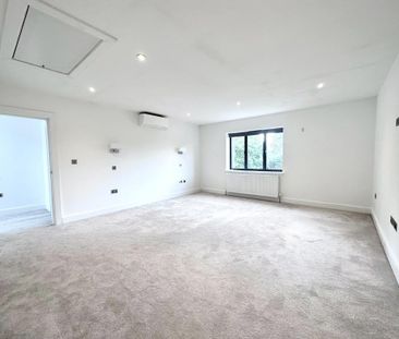 5 bedroom detached house to rent - Photo 5