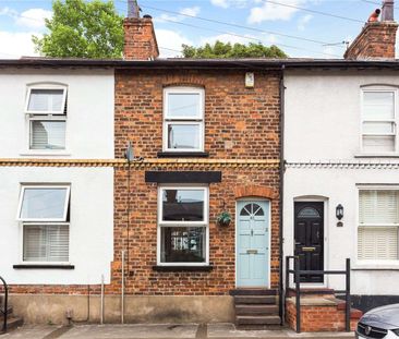 Stylish period property with courtyard garden in the heart of Knuts... - Photo 3