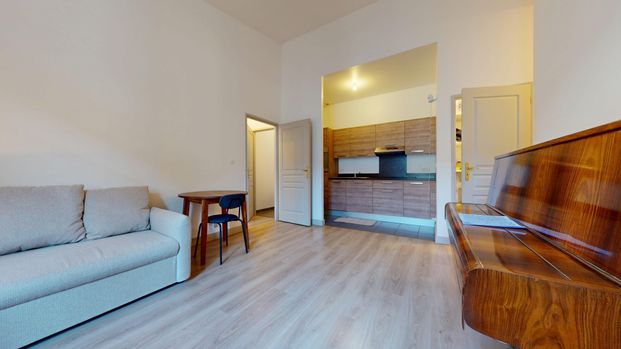 F3 MEUBLÉ ECUSSON - Photo 1