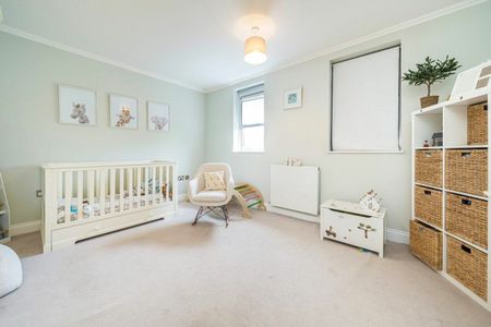 Athenlay Road, London, SE15 - Photo 3