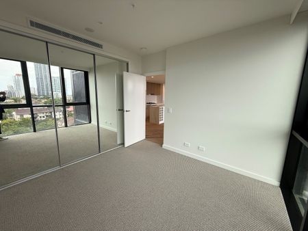 Level 7, 703/59 Meron Street, Southport, QLD 4215 - Photo 3