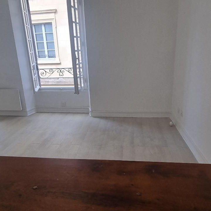 Location Appartement 2 pièces 39m² POITIERS 86000 - Photo 1