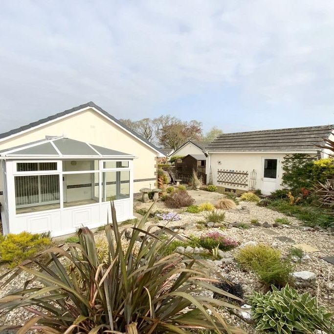 3 bedroom detached bungalow to rent - Photo 1