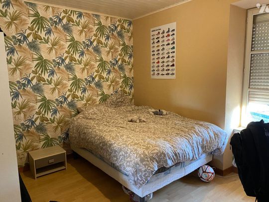 Pour visiter, appeler le 02.23.55.91.17. VAL D'IZE - Maison T5 comprenant : Au rez de chaussé... - Photo 1