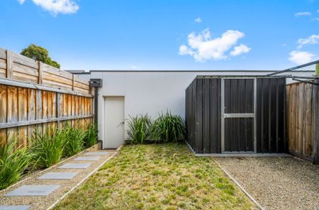 8 Bower Walk, Chirnside Park - Photo 5