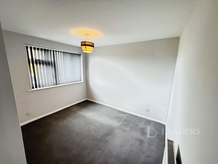 3 bedroom house to rent Coombelands, SG8 - Photo 2