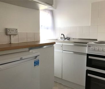 Winchester Street, Taunton, Somerset, TA1 - Photo 2
