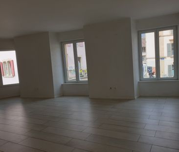 Grand appartement de 2 pièces au centre de Boudry avec ascenseur - Foto 5