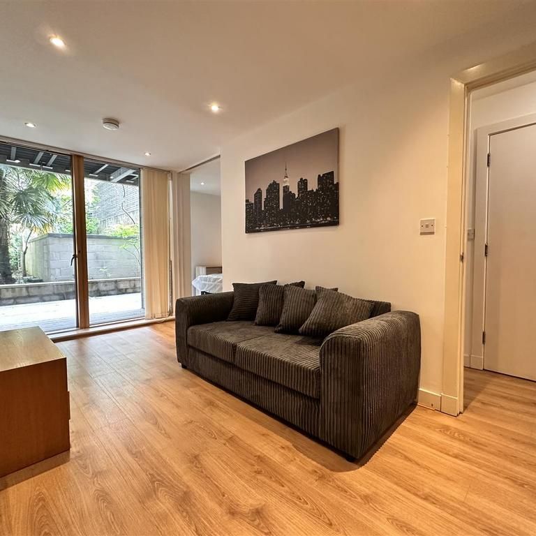 1 bedroom apartment to rent - Photo 1