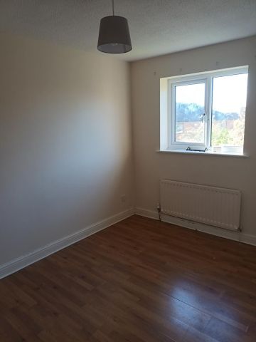 3 bedroom house to rent - Photo 2