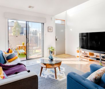 Great Location - Photo 2