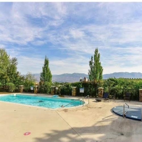 MiraVista – UTILITIES INCLUDED!! - Photo 1