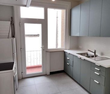 Appartement te huur in Kortrijk voor € 725 met 2 slaapkamers - Photo 4