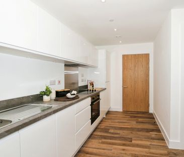 Northminster, Peterborough - Photo 4