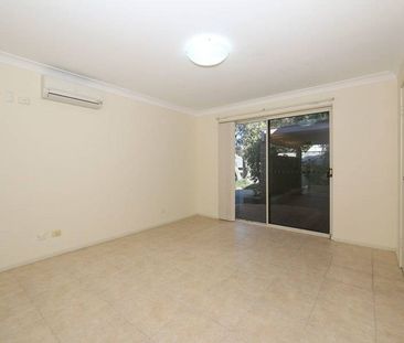 Spacious Family Home - Photo 2