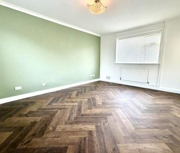 Crowder Terrace, Shrewsbury - Photo 1