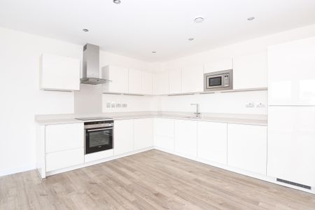 Almansa Way, Lymington, SO41 flat to rent - Photo 5