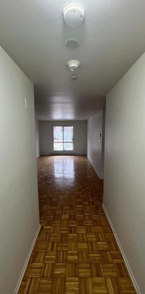 1 CH - 1 SDB - Saint-Eustache - $1,200 /mo - Photo 1