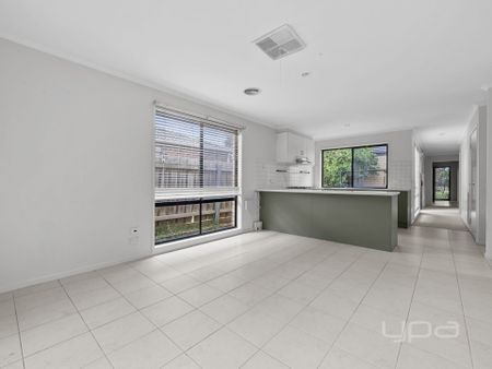 20 Shandeau Boardwalk, Melton West - Photo 3