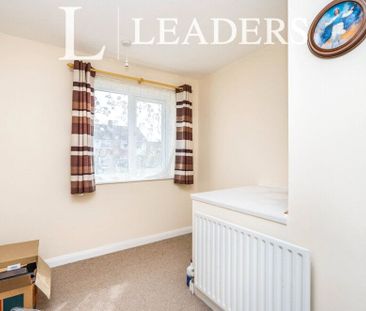 4 bedroom house to rent Arundel Drive, Fareham, PO16 - Photo 6