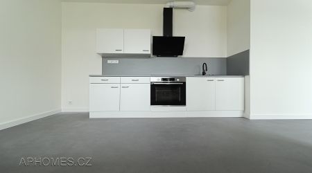 Pronájem bytu 1+kk 40 m² - Photo 3