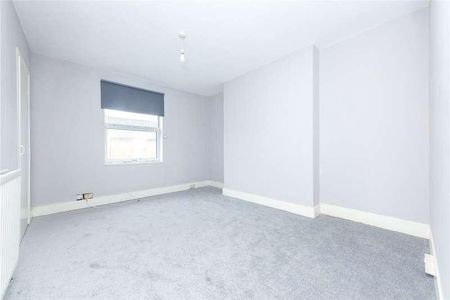 Charlton Street, Maidstone, ME16 - Photo 2