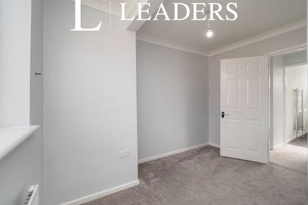 3 bedroom house to rent Sandringham Drive, Loughborough, Leicestershire, LE11 - Photo 4