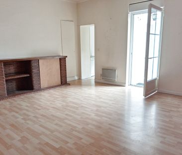 Location Appartement 2 pièces 61m² MARMANDE 47200 - Photo 1