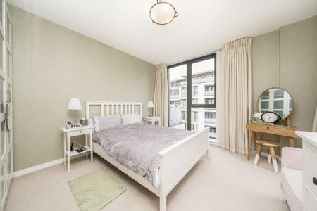 3 bedroom flat to rent - Photo 2