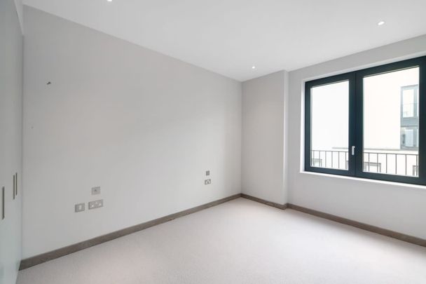 Ram Quarter London SW18 - Photo 1