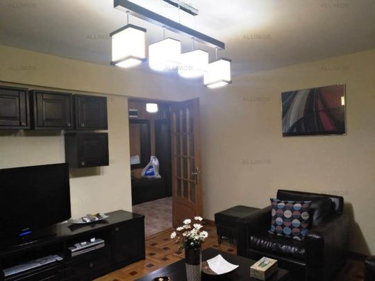 Apartament 3 camere in Ploiesti, zona ultracentrala - Photo 1