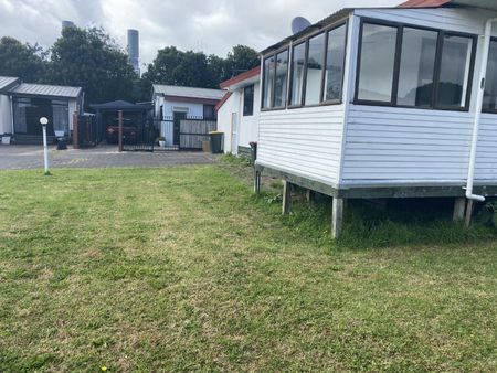 9/30 Gifford Avenue, Papatoetoe - Photo 2