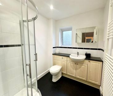 2 bedroom end of terrace house to rent - Photo 6