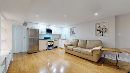 For Lease - 14 Hedges Boulevard Unit# Lower, Toronto, Ontario - Photo 4
