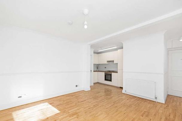 Waghorn Street, Peckham Rye, London, SE15 - Photo 1