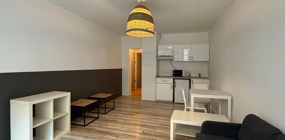 Location Appartement 2 pièces 40m² BORDEAUX 33800 - Photo 2