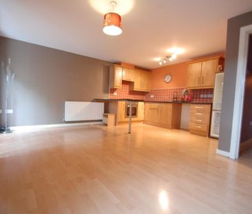 2 bedroom apartment to rent - Photo 4