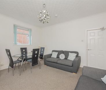 4 bedroom house share to rent - Photo 3