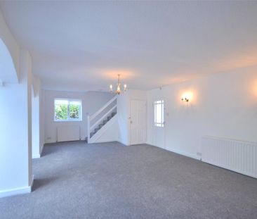 1 bedroom terraced house to rent - Photo 3