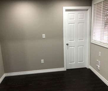 For Lease - 2 Trefoil Court Unit# 2, Toronto, Ontario - Photo 2