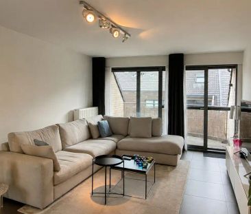 Ruim en comfortabel duplexappartement in het centrum van Lanaken - Photo 5